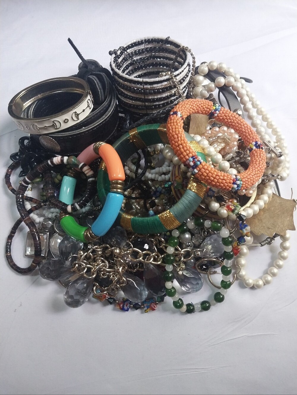 Vintage to Mod Lot of Wearable Lovely Jewelry 2Lb